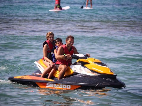 jet-ski-naxos-greece.jpg10