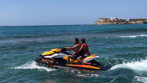 jet-ski-naxos-greece.jpg3