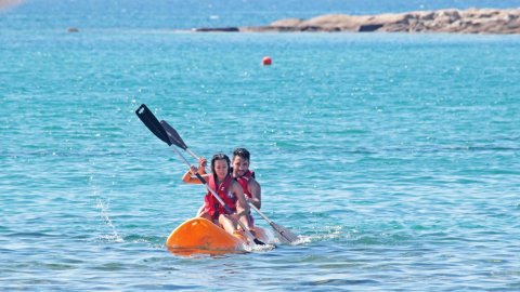 Canoe-Kayak Rentals Naxos