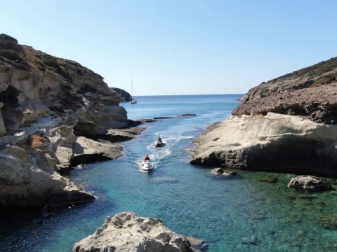 jet-ski-safari-milos-greece-island (2)