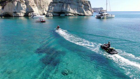 Jet Ski Safari Μήλος