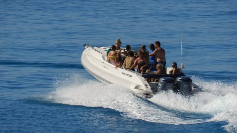 boat-trip-myrtos-ierapetra-crete-greece.jpg4