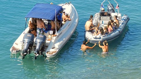 boat-trip-myrtos-ierapetra-crete-greece.jpg3