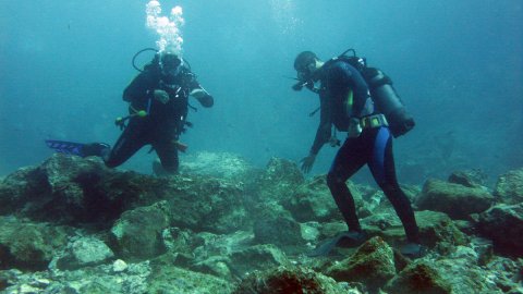 scuba-diving-center-athens-greece-alimos-discover.jpg3