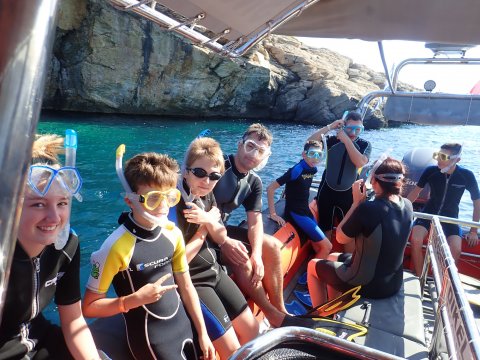 snorkeling-boat-trip-karystos-evia-greece-petali.jpg3