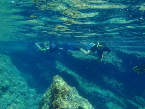 snorkeling-boat-karystos-evia-greece-trip.jpg4