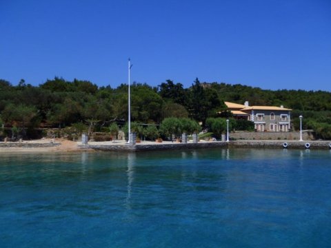 snorkeling-boat-karystos-evia-greece-trip.jpg2