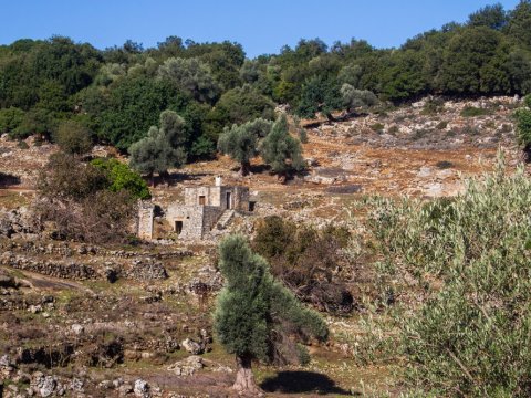 Hiking-crete-Arkadi-Ancient-Eleftherna-Margarites-Rethymno-Creta-greece-πεζοπορια (8)