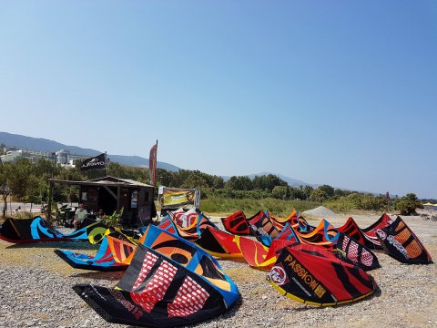 kite-surf-lessons-kos-greece-board.jpg3