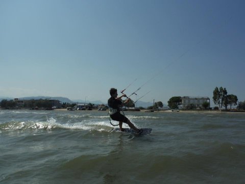 kite-surf-lessons-nea-kios-nafplio-greece-μαθηματα.jpg5