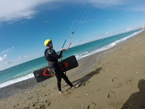 kitesurf-lessons-heraklion-crete-courses-greece-μαθηματα.jpg6