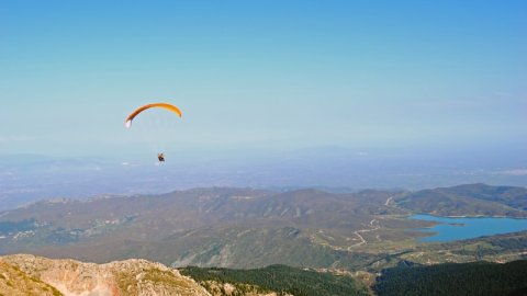 Paragliding Tandem Flights Plastira Lake