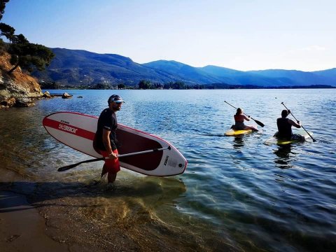 sup-tour-poros-greece-stand-up-paddle-board.jpg12