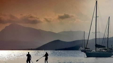 sup-tour-poros-greece-stand-up-paddle-board.jpg5