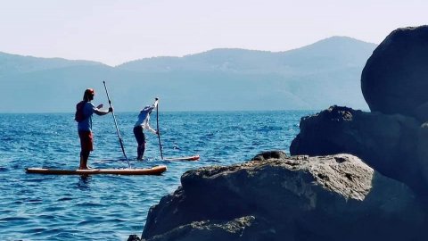 sup-tour-poros-greece-stand-up-paddle-board