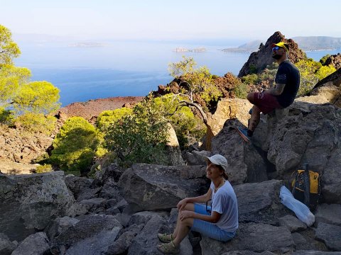 hiking-tour-methana-volcano-greece-peristera-cave-πεζοπορια.jpg7