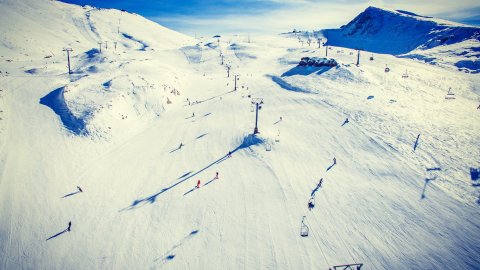 ski-snowboard-lessons-parnassos-μαθηματα-greece-χιονοδρομικο-center.jpg10