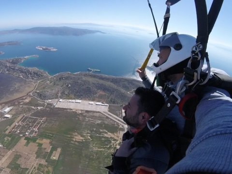 skydive-athens-attica-greece-tandem-flighs-ελεύθερη-πτωση-αλεξιπτωτο.jpg2