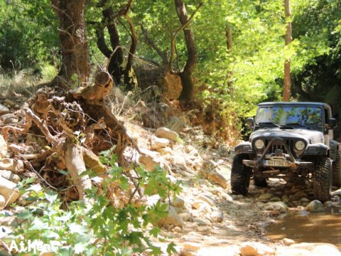 Jeep-safari-greece-derbenoxoria-offroad-4x4-parnitha (5)
