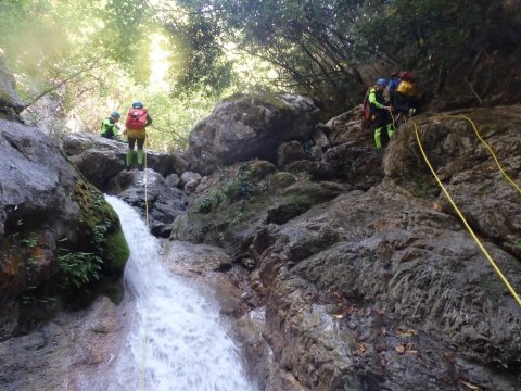 canyoning-faraggi-orlia-Olympus-gorge-greece.jpg7