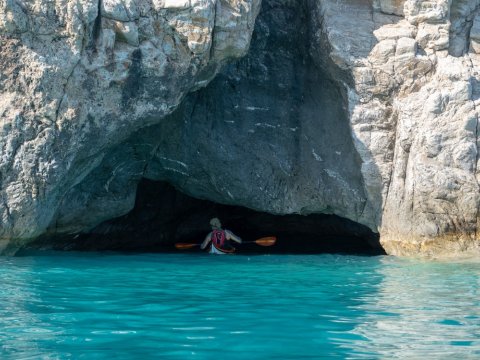 sea-kayak-crete-sfakia-loutro-greece-creta.jpg5