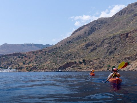sea-kayak-crete-sfakia-loutro-greece-creta.jpg9