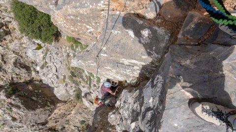 via-ferrata-crete-greece-kapetaniana-creta-rock-climbing-αναρριχηση