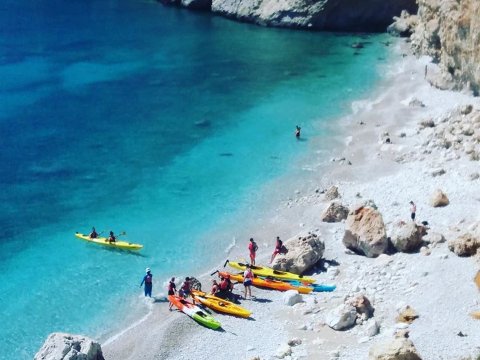 sea-kayak-agistri-greece.jpg12