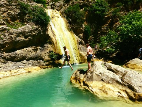 hiking-lepida-waterfalls-parnonas-καταρράκτες-greece.jpg6