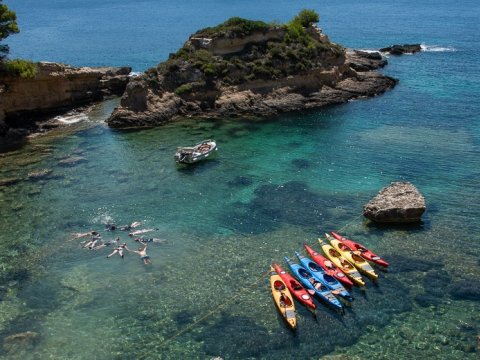 sea-kayak-explore-navarino-bey-greece-messinia-tour.jpg3
