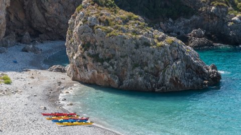 sea-kayak-kardamyli-stoupa-greece-messinia.jpg5