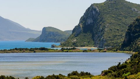 hiking-navarino-bay-greece-messinia-πεζοπορία.jpg4