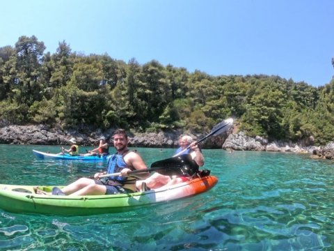 sea-kayak-snorkeling-agia-anna-evia-greece-euboea.jpg4