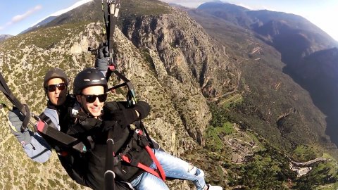 paragliding-arachova-parnassos-greece-αλεξιπτωτο-πλαγιας-παταπεντε.jpg6