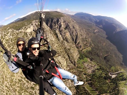 paragliding-arachova-parnassos-greece-αλεξιπτωτο-πλαγιας-παταπεντε.jpg6