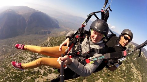 paragliding-arachova-parnassos-greece-αλεξιπτωτο-πλαγιας-παταπεντε.jpg4