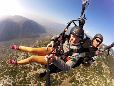 paragliding-arachova-parnassos-greece-αλεξιπτωτο-πλαγιας-παταπεντε.jpg4