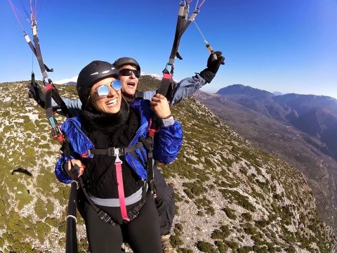 paragliding-arachova-parnassos-greece-αλεξιπτωτο-πλαγιας-παταπεντε