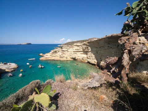 boat-tour-mani-cruise-greece-karavostasi-gerolimenas.jpg2