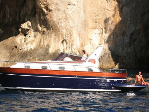 boat-tour-mani-cruise-greece-karavostasi-gerolimenas