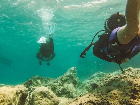 scuba-diving-center-mani-greece-discovers-divers-καταδυσεις.jpg4