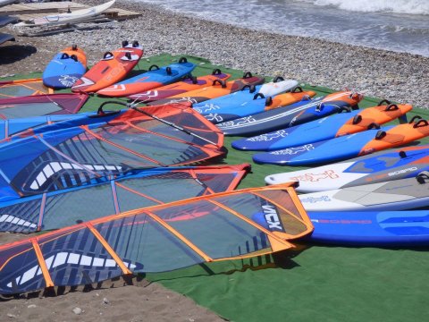 windsurf-rentals-rhodes-greece-surfline-ενοικιασεις.jpg9