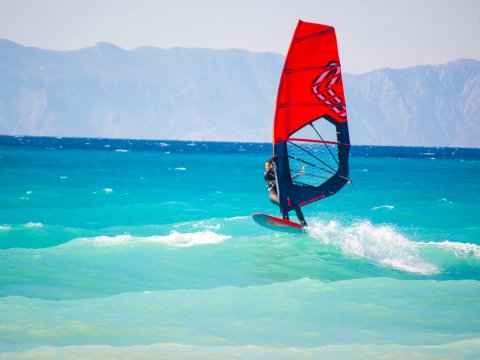 windsurf-lessons-rhodes-greece-μαθήματα-surfline