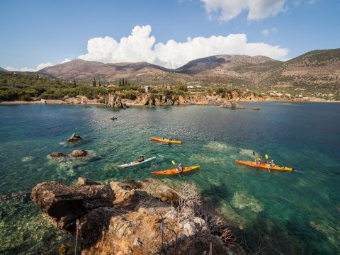 mani-sea-kayak-tour-greece.jpg3