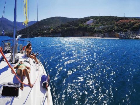 sailing-nafplio-greece-cruize
