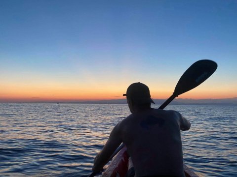 Sunset-sea-kayak-tour-thassos-greece (1)