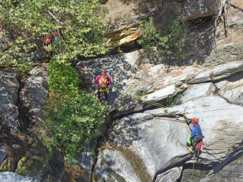 canyoning-dypotama-evia-greece-gorge.jpg7