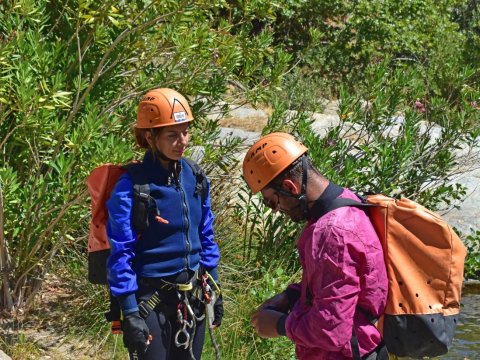 canyoning-dypotama-evia-greece-gorge.jpg3