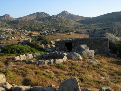 hiking-tinos-andros-trekking-greece-πεζοπορια (8)
