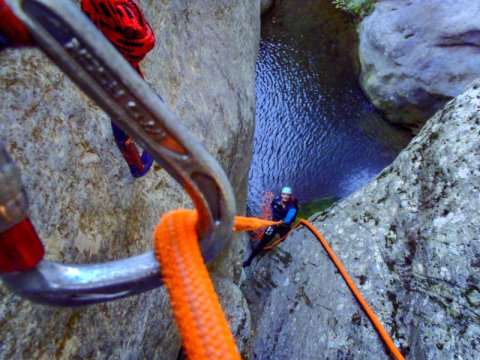 canyoning-rodokalos-gorge-greece-φαραγγι.jpg12